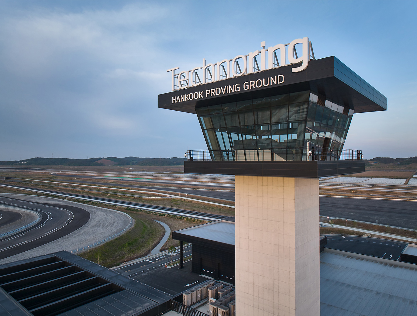 The Test Bed Built for Testing Extreme Tire Technology