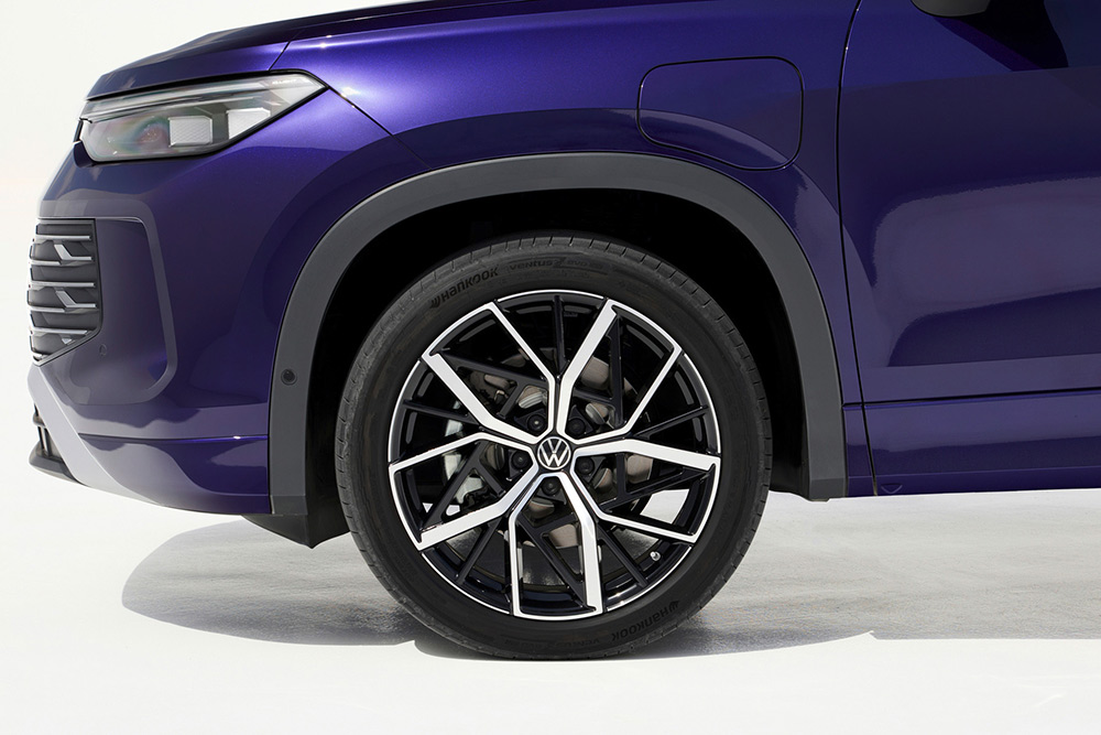 벤투스_에보_suv_장착_타이론_차량_이미지